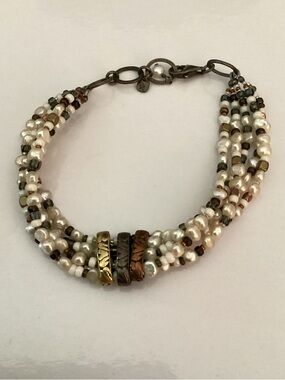 Silpada silver,copper, brass, & 5 strand pearl bracelet